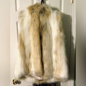 Donna Salyers Fabulous Furs Hook Vest w/ pockets